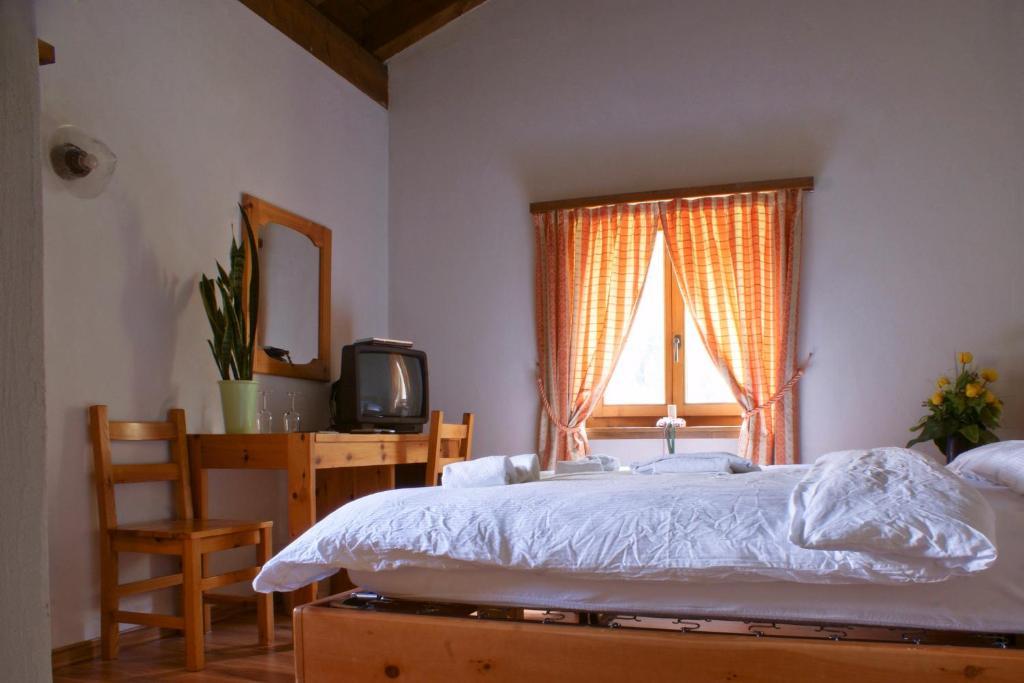 Hotel Restaurant Walserhof Medels Im Rheinwald Εξωτερικό φωτογραφία